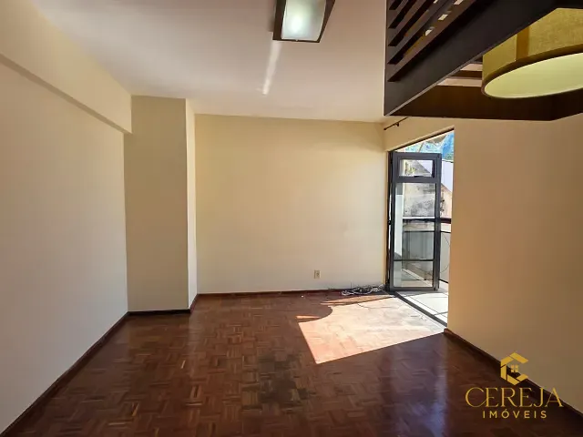 Apartamento com 100m² 2 quartos e 2 banheiros, à venda, no bairro Centro em Nova Friburgo
