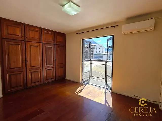 Apartamento com 100m² 2 quartos e 2 banheiros, à venda, no bairro Centro em Nova Friburgo
