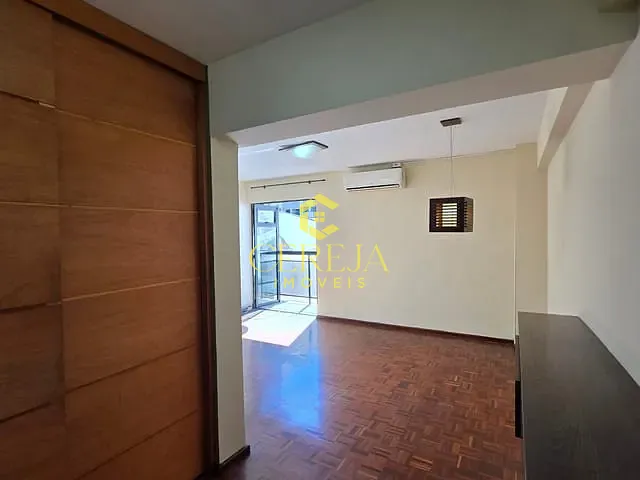 Apartamento com 100m² 2 quartos e 2 banheiros, à venda, no bairro Centro em Nova Friburgo