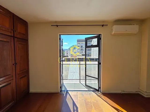 Apartamento com 100m² 2 quartos e 2 banheiros, à venda, no bairro Centro em Nova Friburgo