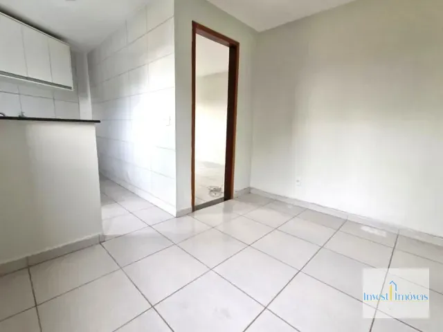 Apartamento com 35m² 1 quarto e 1 banheiro, para alugar, no bairro Hélio Ferraz em Serra