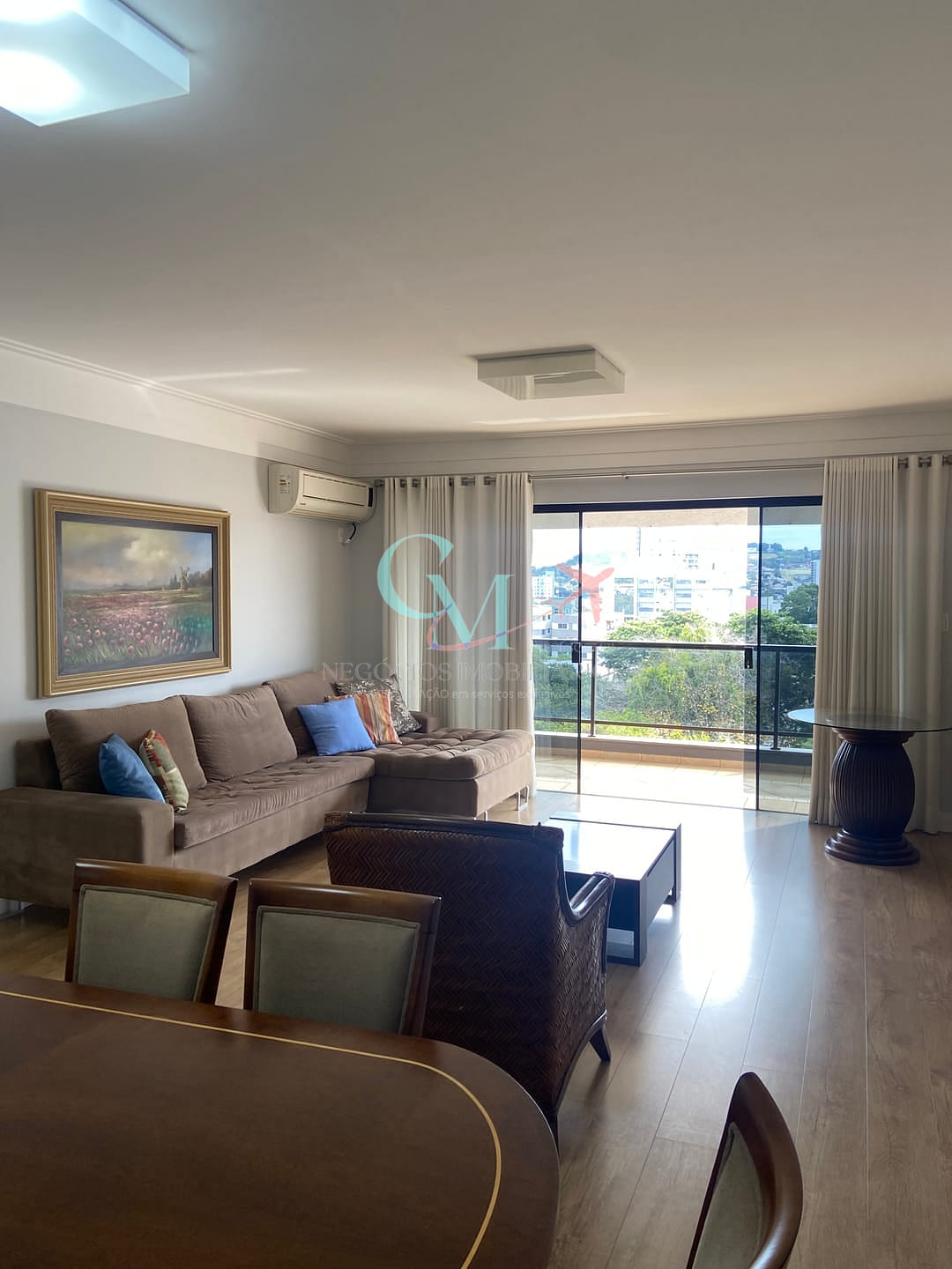 Apartamento à venda com 3 quartos, 165m² - Foto 1