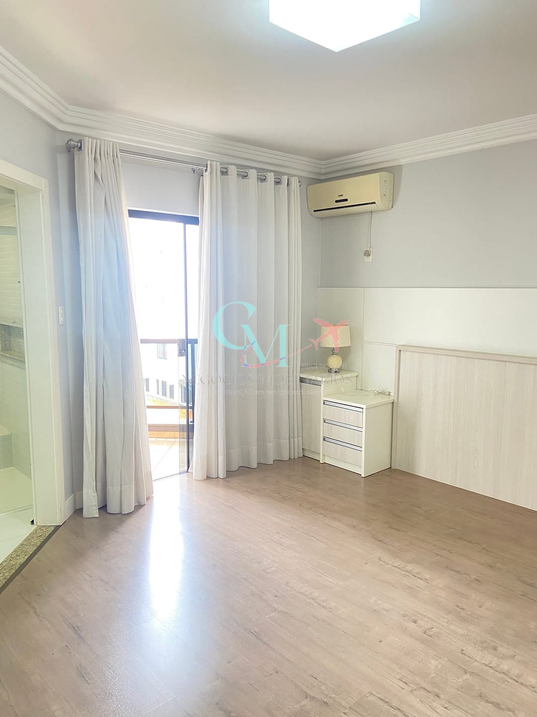 Apartamento à venda com 3 quartos, 165m² - Foto 6