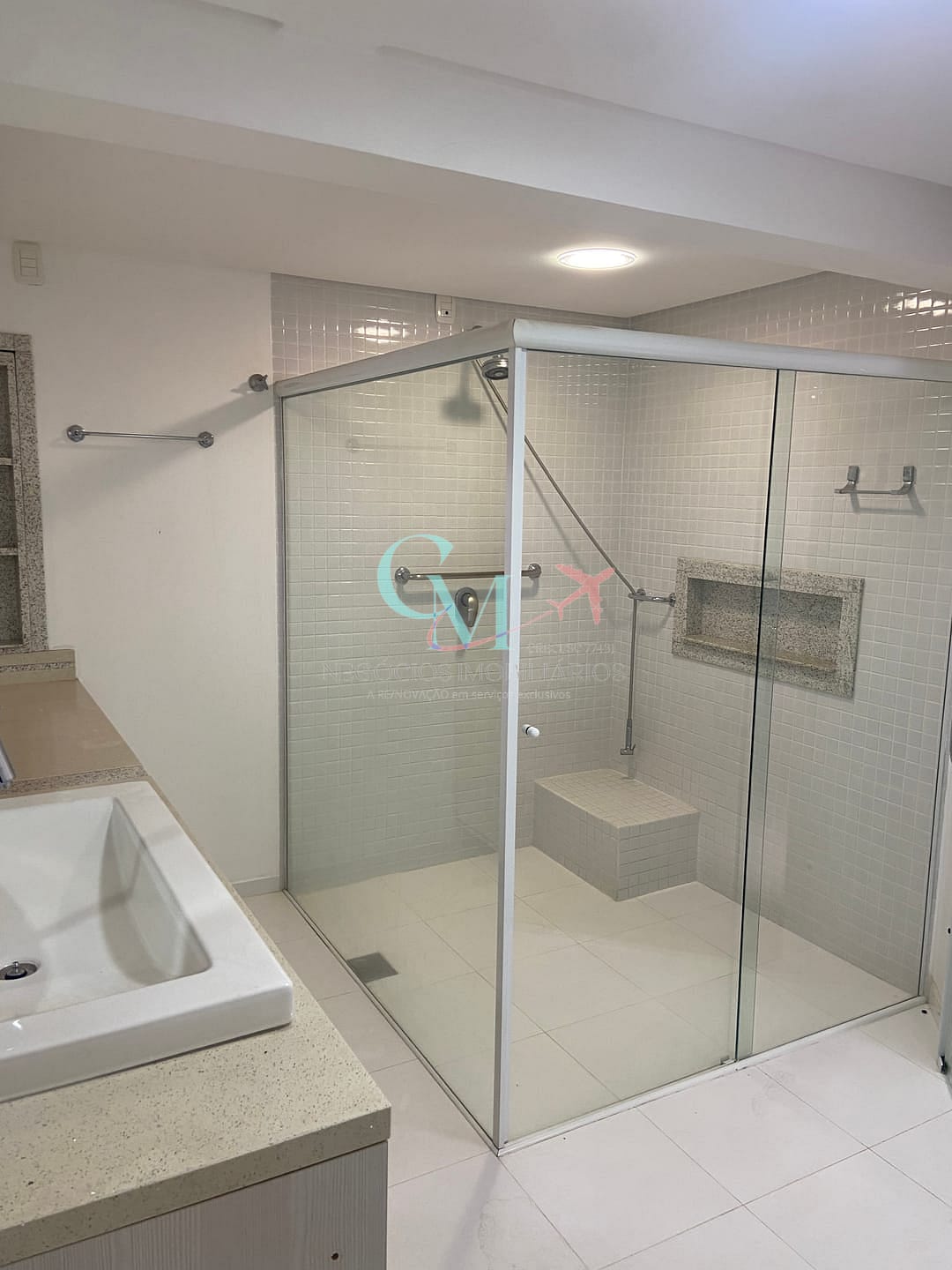 Apartamento à venda com 3 quartos, 165m² - Foto 3