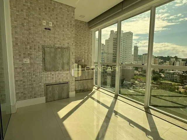 Apartamento com 162m² 3 quartos e 4 banheiros, para alugar, no bairro Centro em Itapema