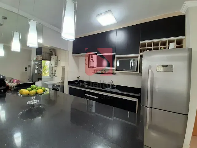 Apartamento 3 quartos e 2 banheiros, à venda, no bairro Centro em Pirassununga