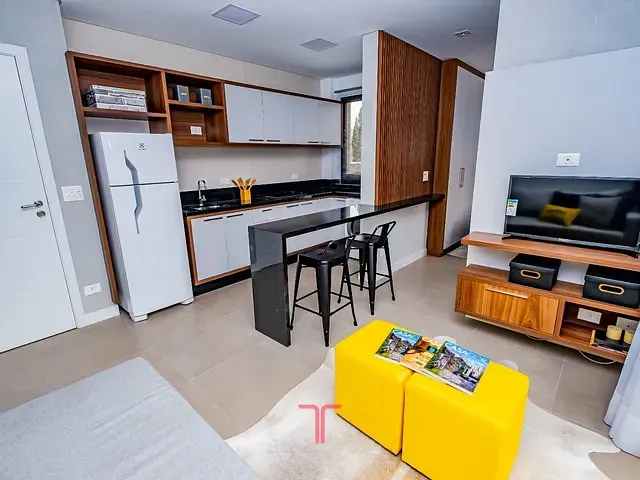 Apartamento com 34m² 1 quarto e 1 banheiro, à venda, no bairro Portão em Curitiba