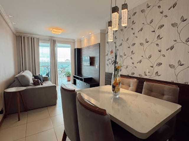 Apartamento com 106m² 3 quartos e 2 banheiros, à venda, no bairro Civit II em Serra