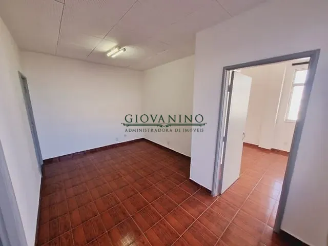 Apartamento 1 quarto e 1 banheiro, para alugar, no bairro Centro em Rio de Janeiro
