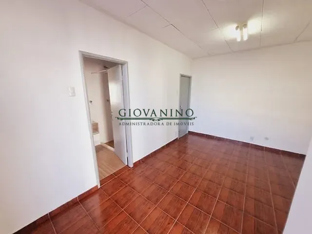Apartamento 1 quarto e 1 banheiro, para alugar, no bairro Centro em Rio de Janeiro
