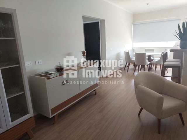 Foto do Apartamento - Apartamento no Jardim Aeroporto com 2 dormitórios, 1 banheiro, sala e copa conjugados, vaga para uma garagem descoberta, apartamento recém reformado , ótima oportunidade. | Guaxupé Imóveis Ltda