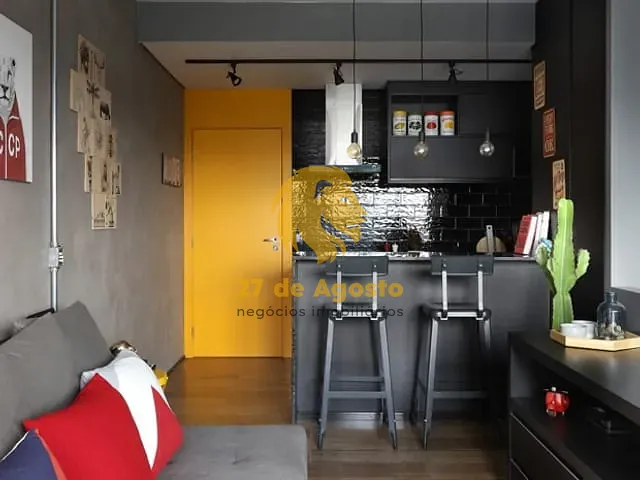 Apartamento com 100m² 3 quartos e 1 banheiro, para alugar, no bairro Centro em Londrina