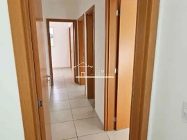 Apartamento 3 quartos e 2 banheiros, à venda, no bairro Tubalina em Rua Pedro Gustin