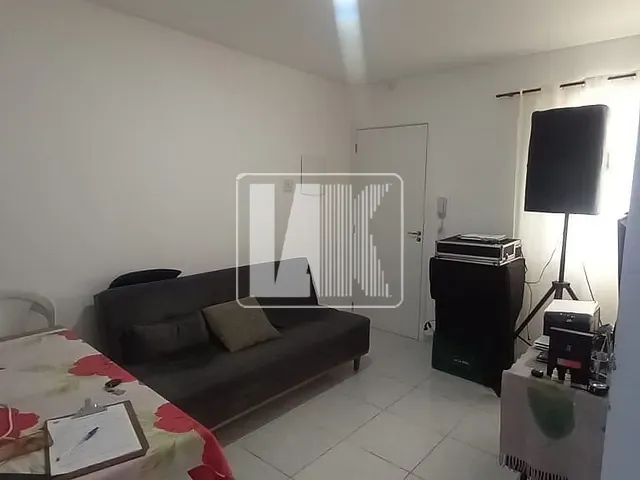 Apartamento 1 quarto e 1 banheiro, à venda, no bairro Vila Palmares em Santo André
