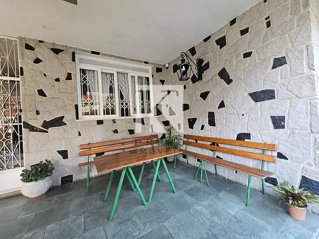 Apartamento 1 quarto e 1 banheiro, à venda, no bairro Alto em Teresópolis