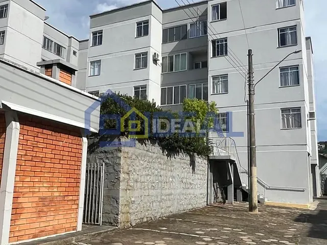 Apartamento 2 quartos e 1 banheiro, à venda, no bairro Cinquentenário em Concórdia