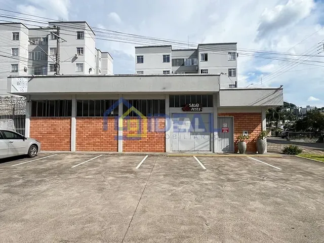 Apartamento 2 quartos e 1 banheiro, à venda, no bairro Cinquentenário em Concórdia