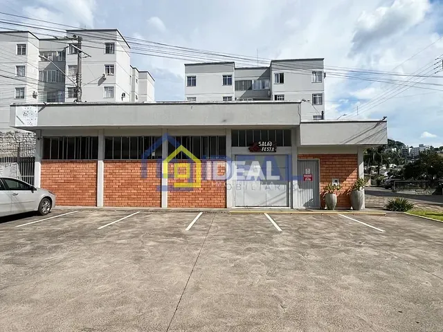 Apartamento 2 quartos e 1 banheiro, à venda, no bairro Cinquentenário em Concórdia