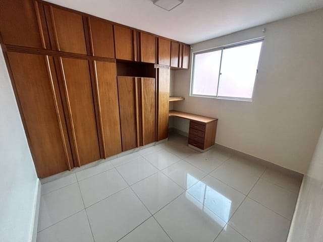 Apartamento 2 quartos e 1 banheiro, à venda, no bairro Parque Amazônia em Goiânia