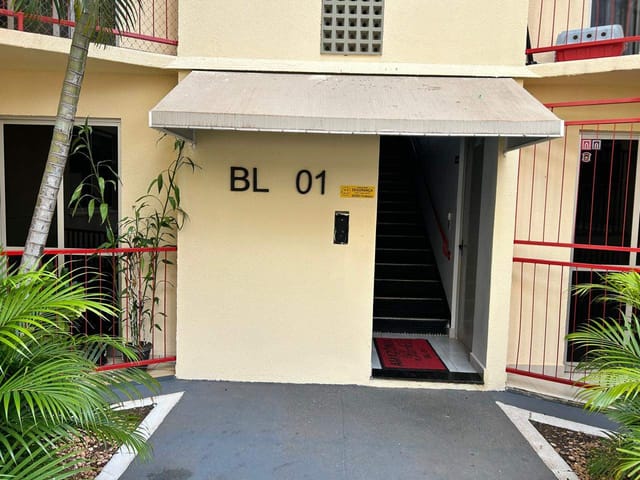 Apartamento 2 quartos e 1 banheiro, à venda, no bairro Parque Amazônia em Goiânia