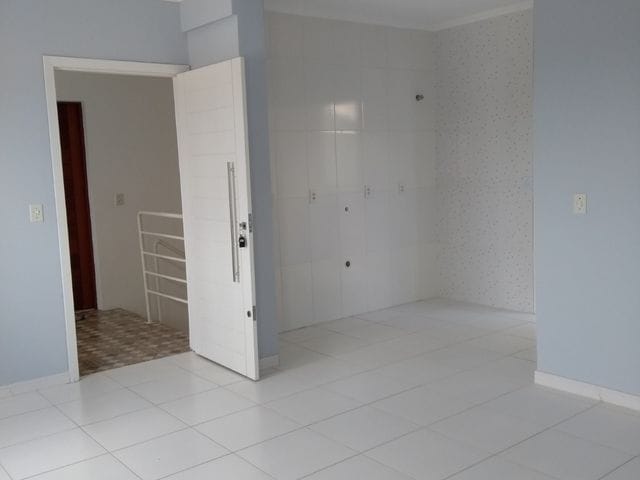 Apartamento com 75m² 2 quartos e 1 banheiro, à venda, no bairro Jardim dos Lagos em Guaíba