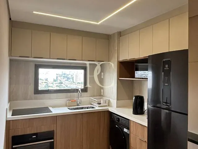 Apartamento 1 quarto e 1 banheiro, à venda ou para alugar, no bairro Campo Belo em São Paulo