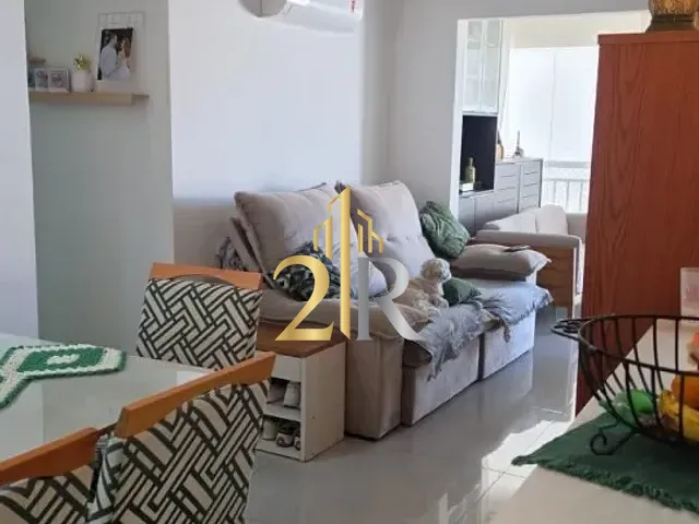 Apartamento 3 quartos e 2 banheiros, à venda, no bairro Vila Isa em São Paulo
