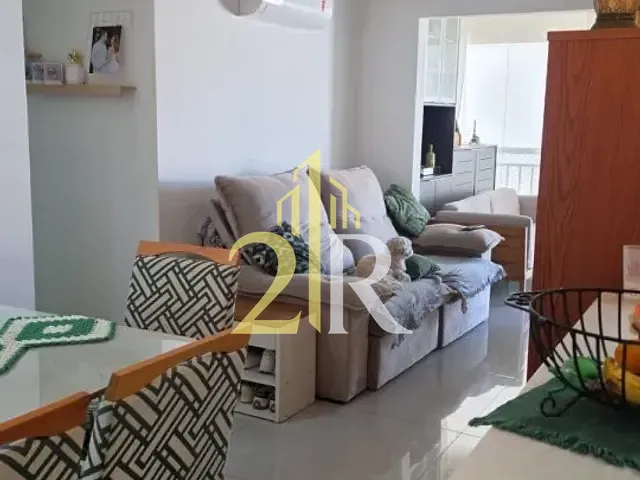 Apartamento 3 quartos e 2 banheiros, à venda, no bairro Vila Isa em São Paulo