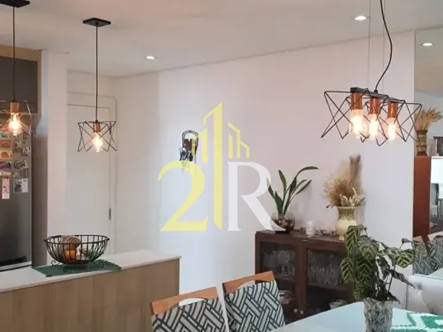 Apartamento 3 quartos e 2 banheiros, à venda, no bairro Vila Isa em São Paulo
