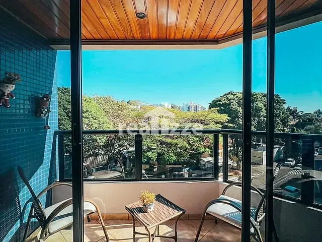 Apartamento com 119m² 3 quartos e 3 banheiros, para alugar, no bairro Centro em Itapira