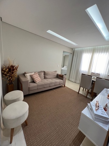 Apartamento 2 quartos e 1 banheiro, à venda, no bairro Chácaras Granja Pousada del Rey em Santa Luzia