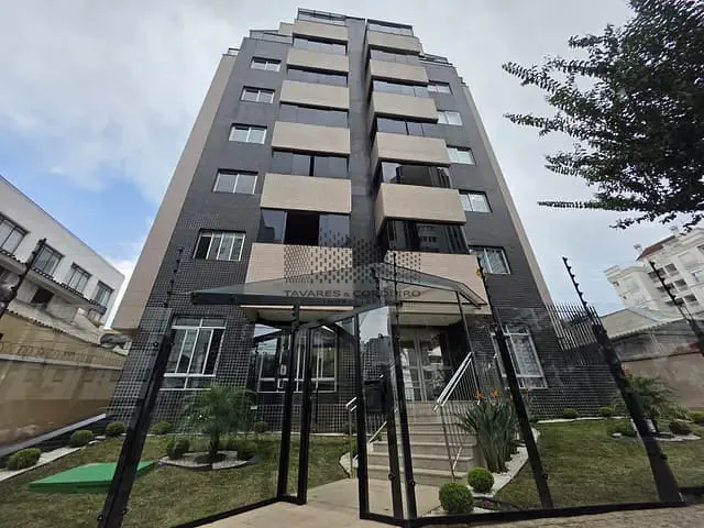 Apartamento 2 quartos e 2 banheiros, à venda, no bairro Água Verde em Curitiba