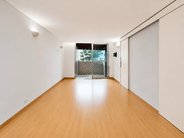 Apartamento 2 quartos e 2 banheiros, à venda, no bairro Água Verde em Curitiba