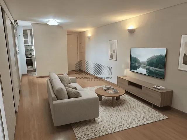 Apartamento 2 quartos e 2 banheiros, à venda, no bairro Água Verde em Curitiba