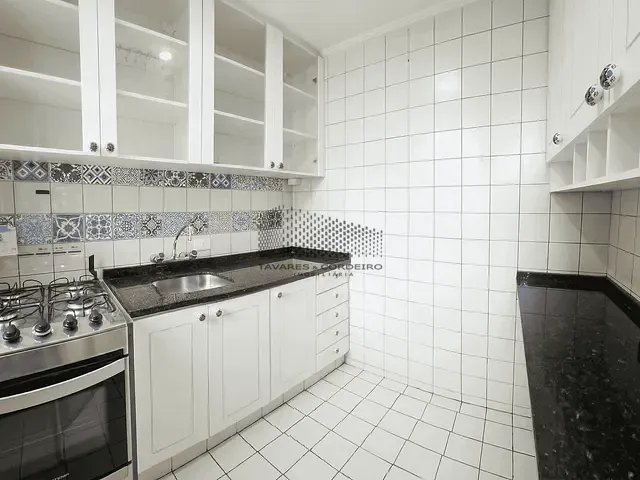Apartamento 2 quartos e 2 banheiros, à venda, no bairro Água Verde em Curitiba