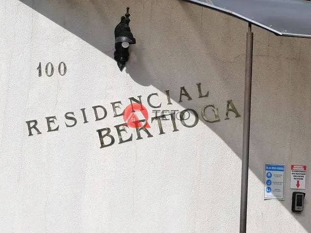 Apartamento 3 quartos e 1 banheiro, para alugar, no bairro CIDADE NOVA em Maringá