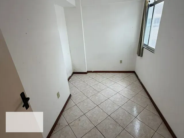Apartamento 1 quarto e 1 banheiro, para alugar, no bairro Centro em Santos Dumont