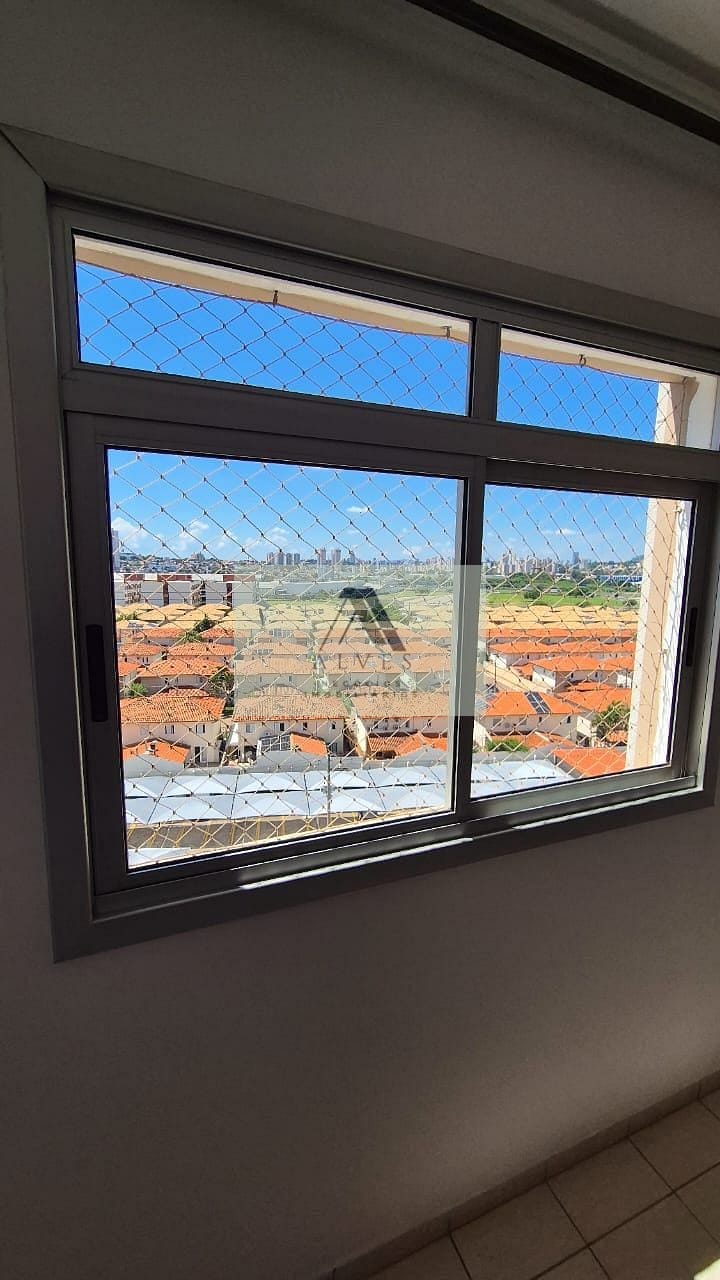 Apartamento à venda com 3 quartos, 69m² - Foto 2