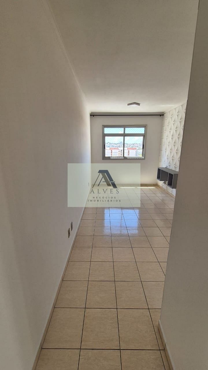 Apartamento à venda com 3 quartos, 69m² - Foto 1
