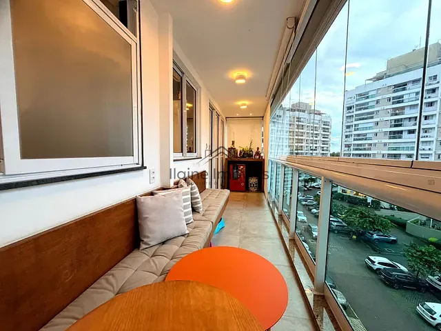 Apartamento 4 quartos e 3 banheiros, à venda, no bairro Recreio dos Bandeirantes em Rio de Janeiro