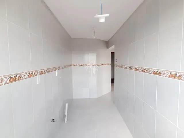 Apartamento com 83m² 2 quartos e 2 banheiros, à venda ou para alugar, no bairro Cordeiros em Itajaí