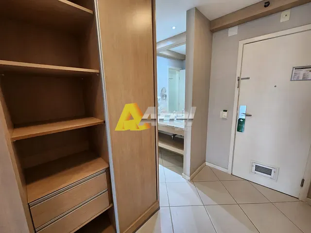 Apartamento 1 quarto e 1 banheiro, à venda, no bairro Jacarepaguá em Rio de Janeiro