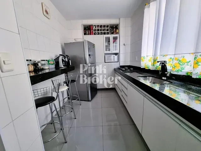 Apartamento com 98m² 3 quartos e 2 banheiros, à venda, no bairro Cabral em Contagem