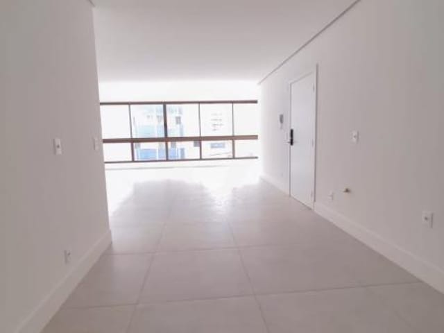 Foto do Apartamento - Apartamento amplo com 4 suítes na melhor localização do Centro de Florianópolis próximo a Beira  Mar Norte | Imobiliária Boavista