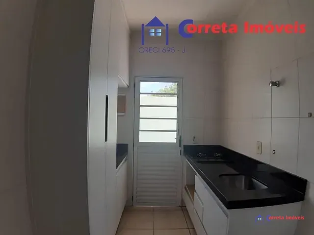 Apartamento 2 quartos e 1 banheiro, à venda, no bairro Santos Dumont em Três Lagoas