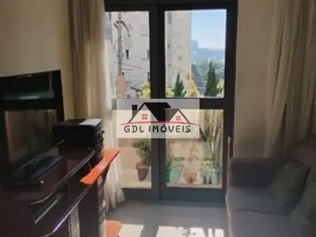 Apartamento 2 quartos e 1 banheiro, à venda, no bairro Vila Carmosina em São Paulo