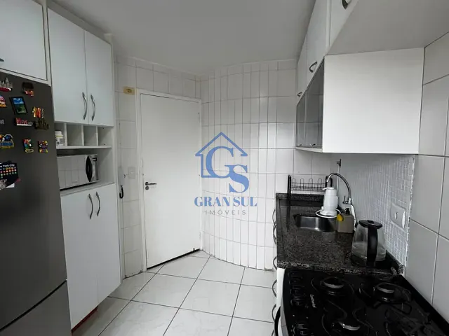 Apartamento 3 quartos e 1 banheiro, à venda, no bairro Interlagos em São Paulo