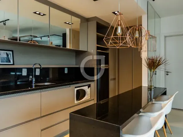 Apartamento 1 quarto e 1 banheiro, à venda ou para alugar, no bairro Batel em Curitiba