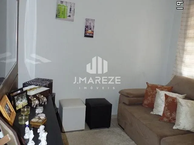 Apartamento 2 quartos e 1 banheiro, à venda, no bairro Centro em Apucarana