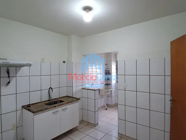 Apartamento 2 quartos e 2 banheiros, para alugar, no bairro Centro em Ituverava